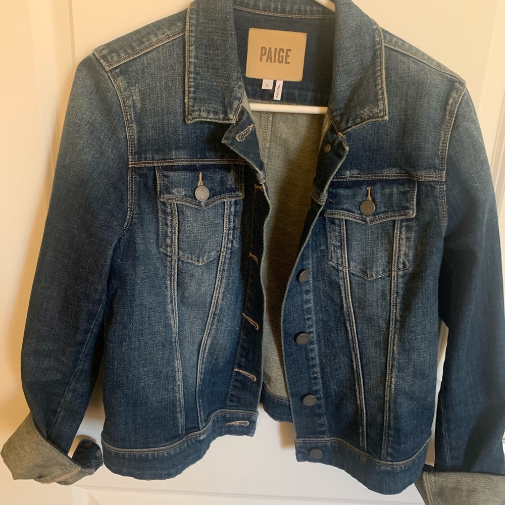 Fabulous Paige Jean jacket.  Perfect worn in color.